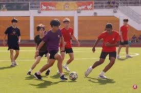 为什么投手在换局休息间隙需要穿着重压服来防止手臂冷缩